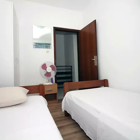 Two Bedroom In Apartman *