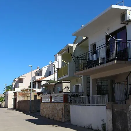 Apartman Two Bedroom In *